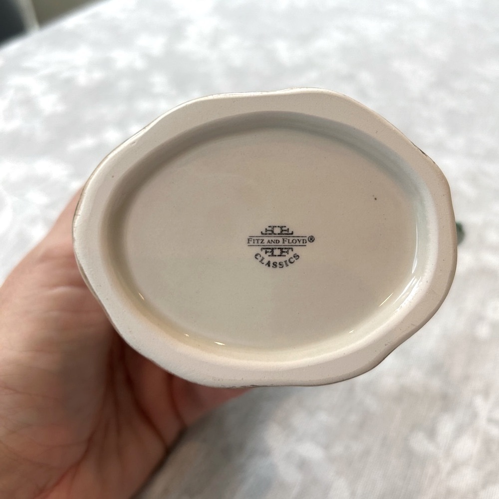 Vintage Fitz and Floyd Classics Creamer - Picture 16 of 16